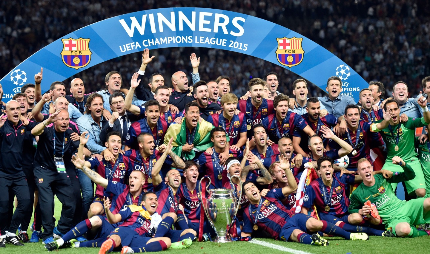 2014 2015 году. Барселона футбольный клуб лига чемпионов. Барселона победитель Лиги чемпионов 2015. Барселона 2014-2015 финал Лиги чемпионов. Барселона победа в ЛЧ 2015.